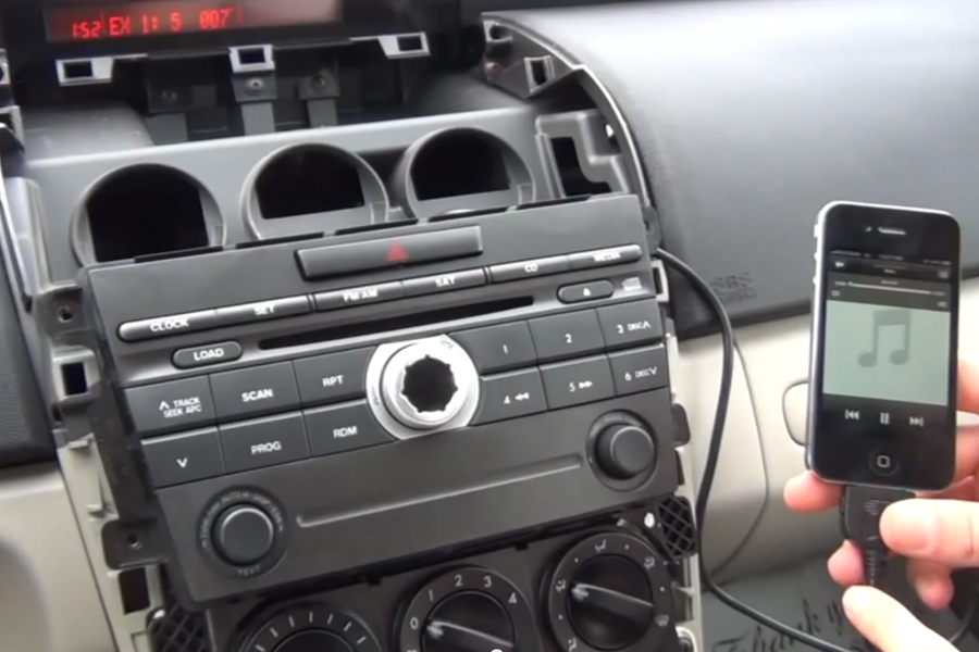 2007 mazda 3 audio system