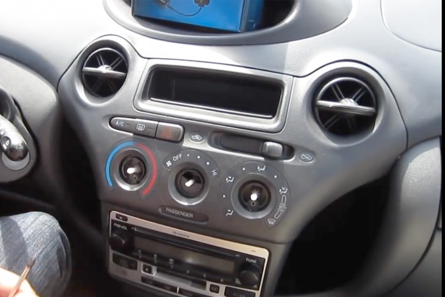 damnificados Personificación tribu Bluetooth and iPhone/iPod/AUX Kits for Toyota Echo 1999-2005 – GTA Car Kits
